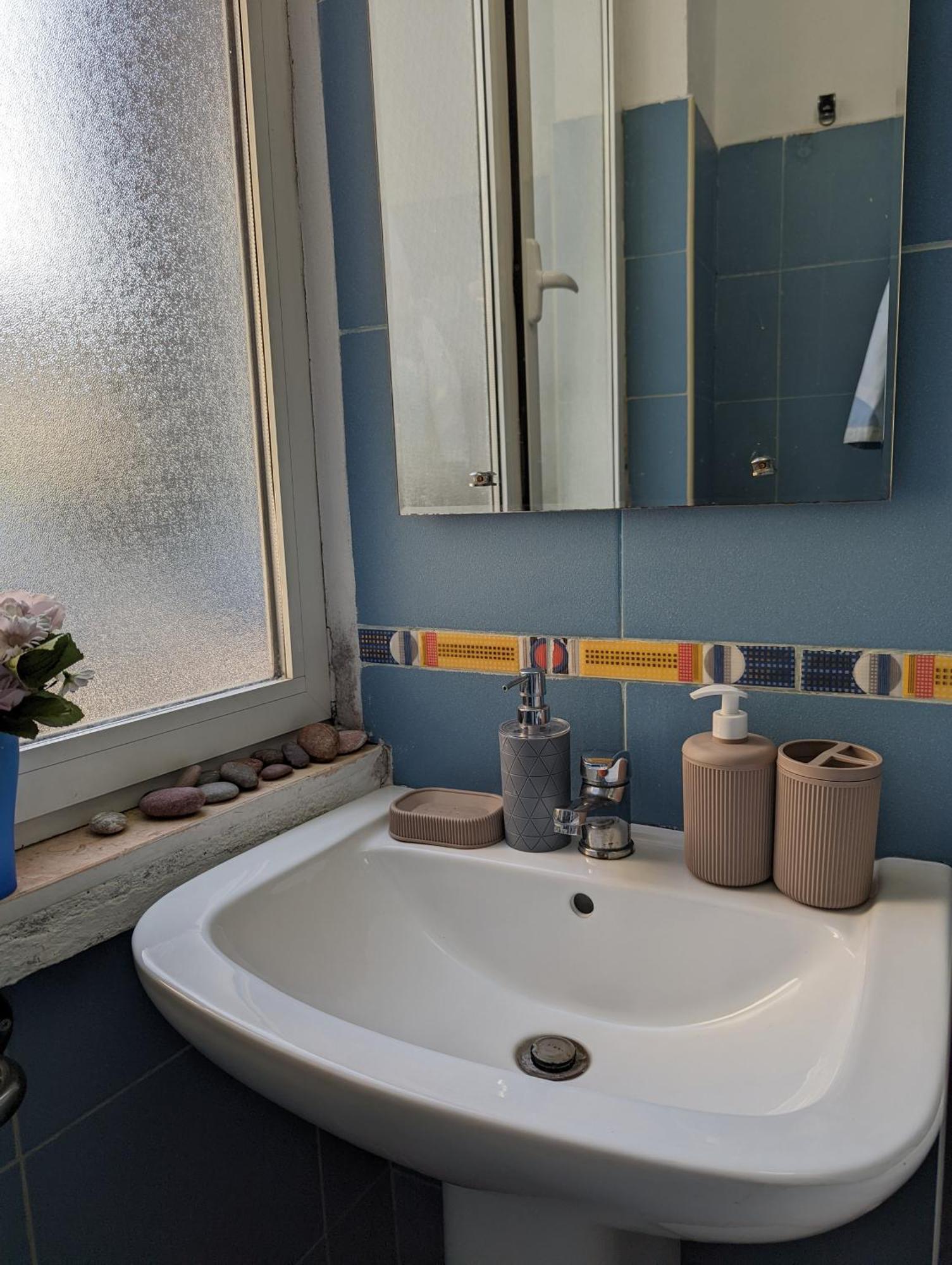Vintage Apartment In Center Tirana Buitenkant foto